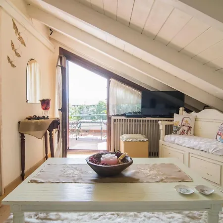 Cozy Attic Apartment Arachova