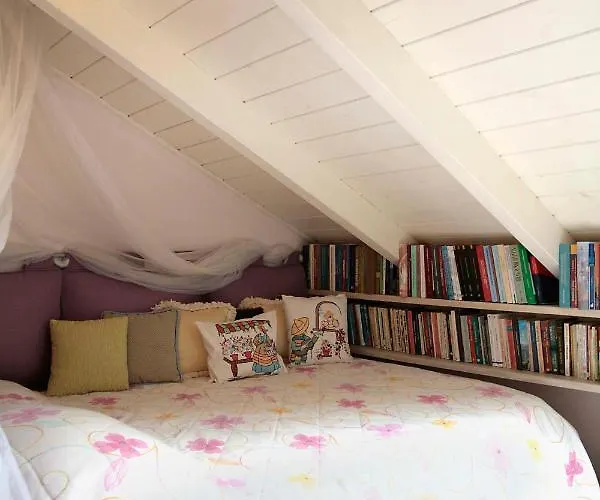 Apartment Cozy Attic